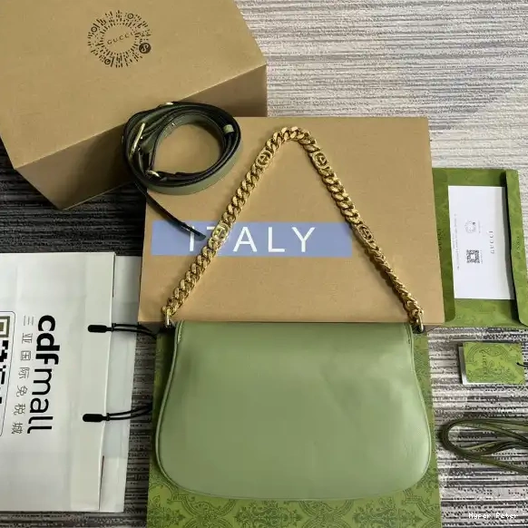Hyper Peter Blondie Gucci shoulder bag 0521